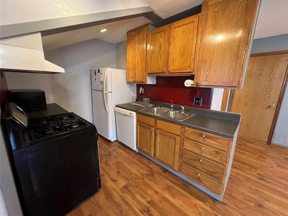 6671  Nyman Drive , Dallas Texas 75236