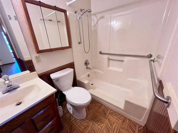6671  Nyman Drive , Dallas Texas 75236