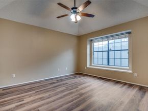 6718  Livingstone Street , Rowlett Texas 75089
