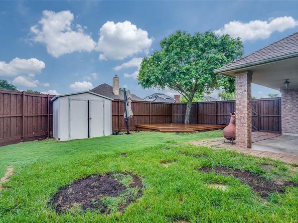 6718  Livingstone Street , Rowlett Texas 75089