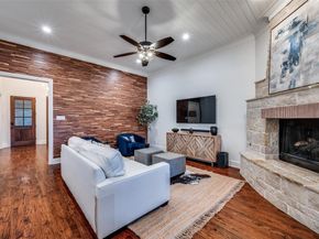 3329  Lochside  , The Colony Texas 75056