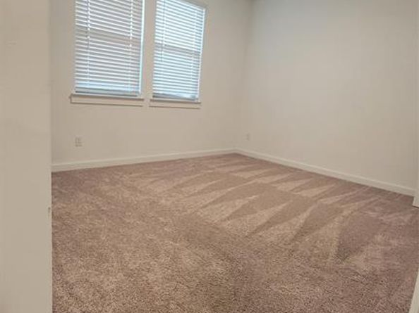 2739  Levee Lane , Lewisville Texas 75067