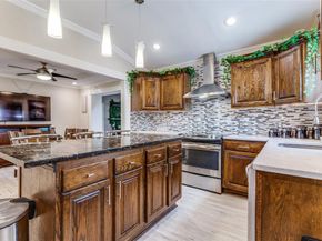 5924  Maceo Lane , Fort Worth Texas 76112