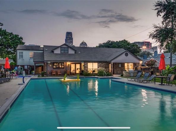 3232  San Jacinto Street , Dallas Texas 75204