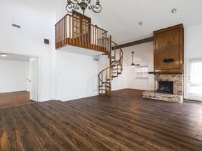 3232  San Jacinto Street , Dallas Texas 75204