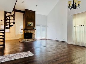 3232  San Jacinto Street , Dallas Texas 75204