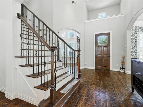2354  Clearspring Drive N, Irving Texas 75063