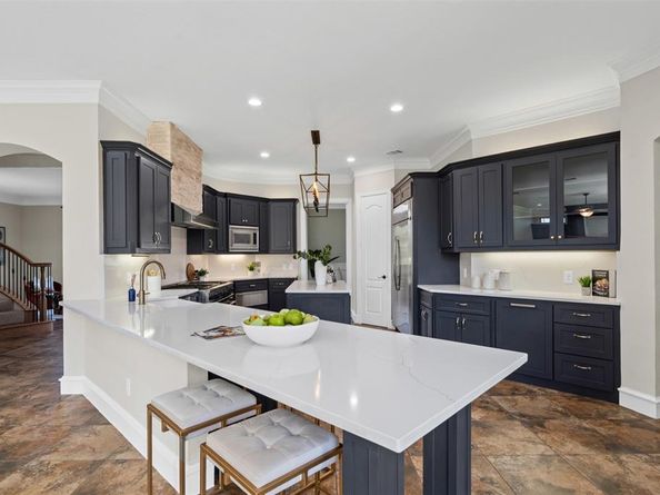 2413  Versailles Drive , Heath Texas 75032