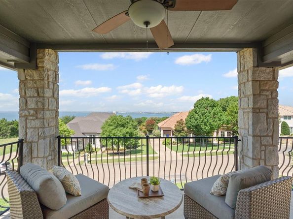 2413  Versailles Drive , Heath Texas 75032