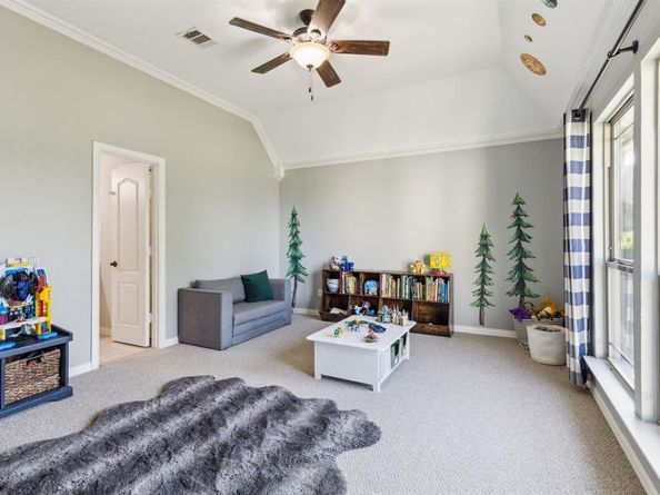 2413  Versailles Drive , Heath Texas 75032