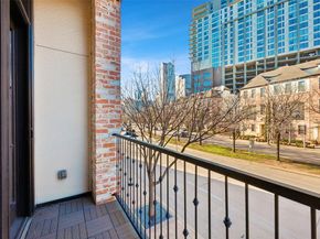 2134  Canton Street , Dallas Texas 75201