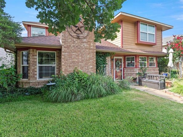 2913  David Drive , Rowlett Texas 75088