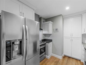 4211  Prescott Avenue  5, Dallas Texas 75219