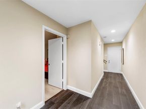 4211  Prescott Avenue  5, Dallas Texas 75219