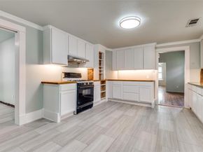 400 S Clinton Avenue , Dallas Texas 75208