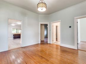 400 S Clinton Avenue , Dallas Texas 75208