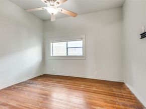 400 S Clinton Avenue , Dallas Texas 75208