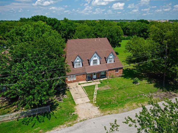 13833  Indian Wells Road , Dallas Texas 75253