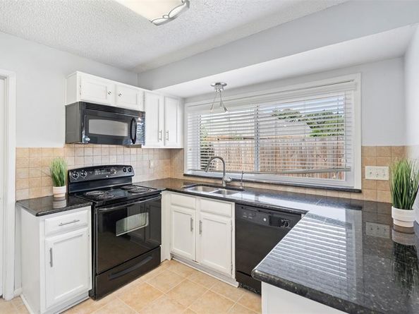 7  Chisos Court , Trophy Club Texas 76262