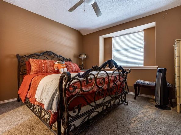 6527  Genstar Lane , Dallas Texas 75252