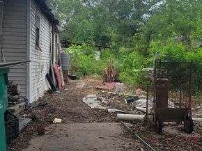 3615  Manitou  , Houston Texas 77013