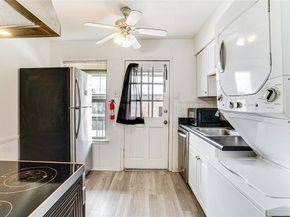 10224  Regal Oaks Drive  D, Dallas Texas 75230