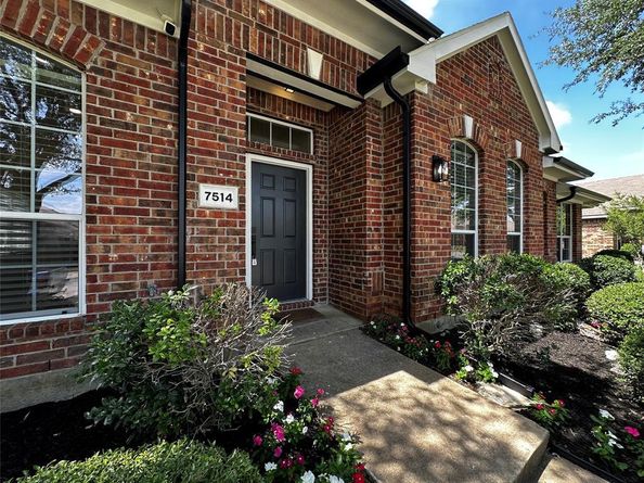 7514  Amesbury Lane , Rowlett Texas 75089