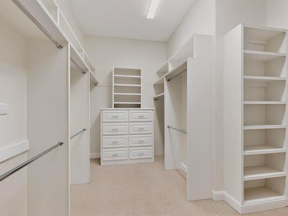 1404  Sylvan Avenue , Dallas Texas 75208