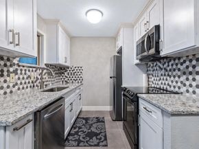 12888  Montfort Drive  130, Dallas Texas 75230