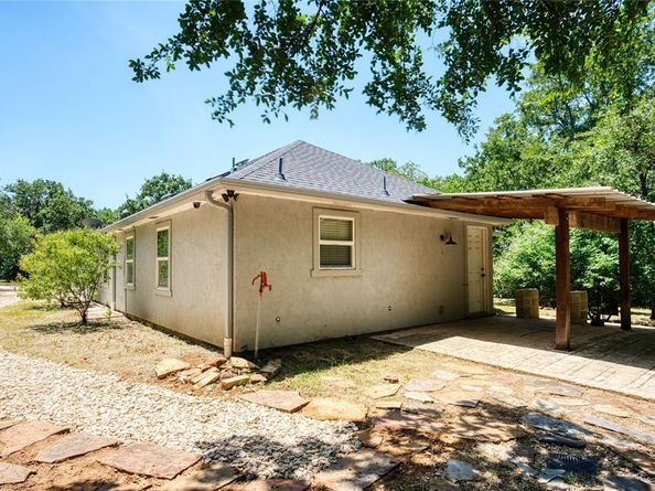 420  North Road , Kennedale Texas 76060