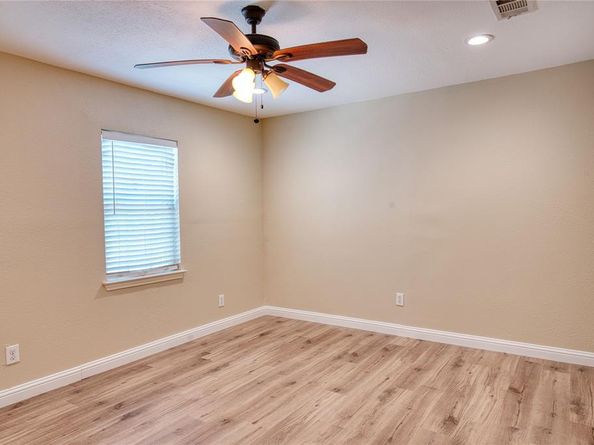 420  North Road , Kennedale Texas 76060