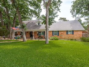 1712  Cripple Creek Drive , Irving Texas 75061