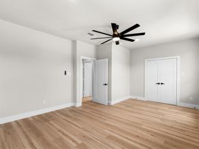 1909  Dillard Street , Fort Worth Texas 76105