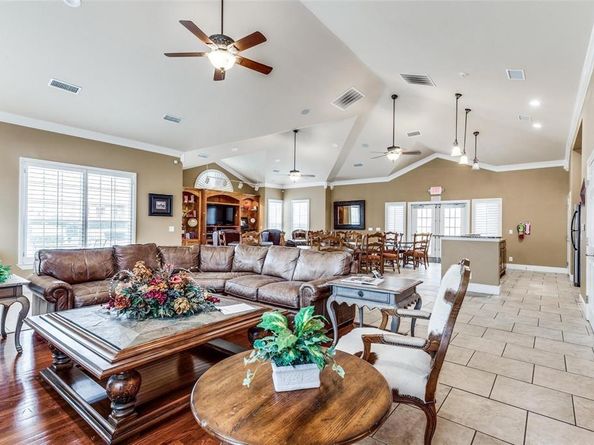 3120  Camellia Rose Drive  312, Fort Worth Texas 76116