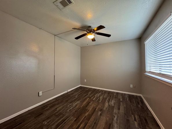 1122  Millview Drive  1503, Arlington Texas 76012