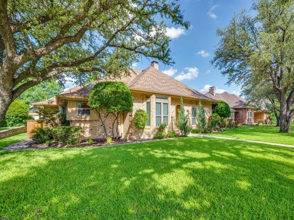 7424  Summitview Drive , Irving Texas 75063