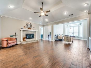 7424  Summitview Drive 