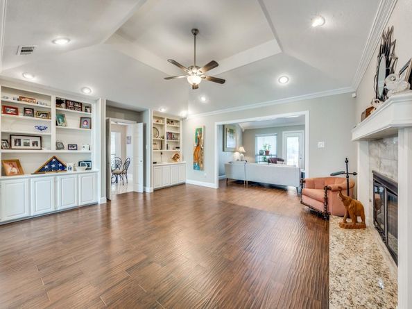 7424  Summitview Drive , Irving Texas 75063
