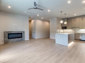 1900 S Ervay Street  316, Dallas Texas 75215
