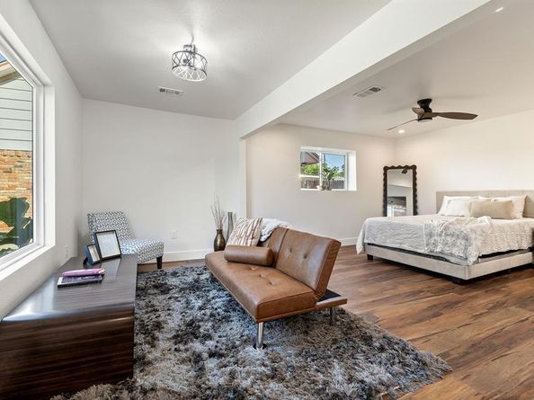 5936  Spring Glen Drive , Dallas Texas 75232