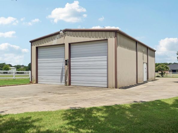 1800  Willow Springs Court , Haslet Texas 76052