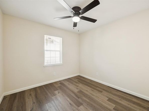 300 E Hazelwood Street , Princeton Texas 75407