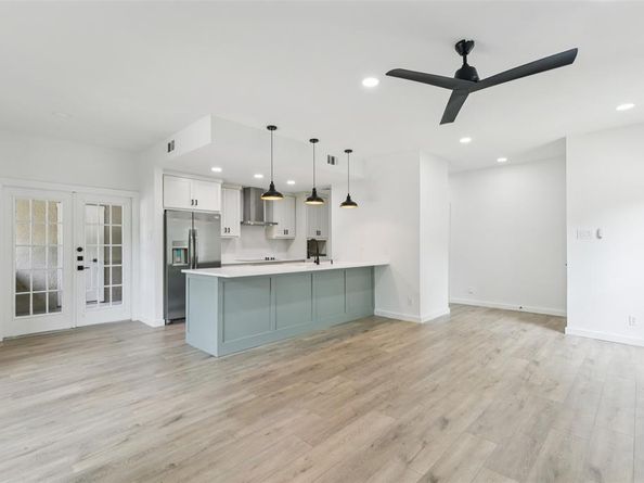 8601  Park Lane  121, Dallas Texas 75231