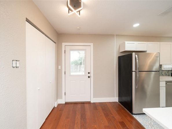 2512  Ryan Avenue , Fort Worth Texas 76110
