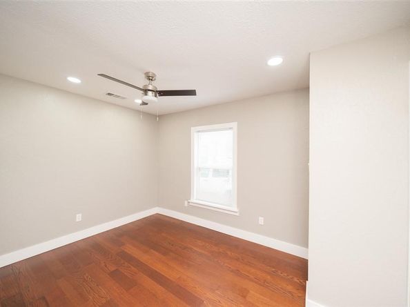 2512  Ryan Avenue , Fort Worth Texas 76110
