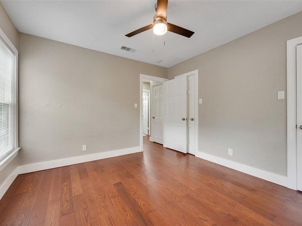 2512  Ryan Avenue , Fort Worth Texas 76110