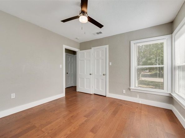 2512  Ryan Avenue , Fort Worth Texas 76110