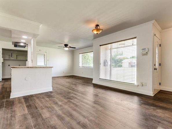2876  Joanna Drive , Farmers Branch Texas 75234