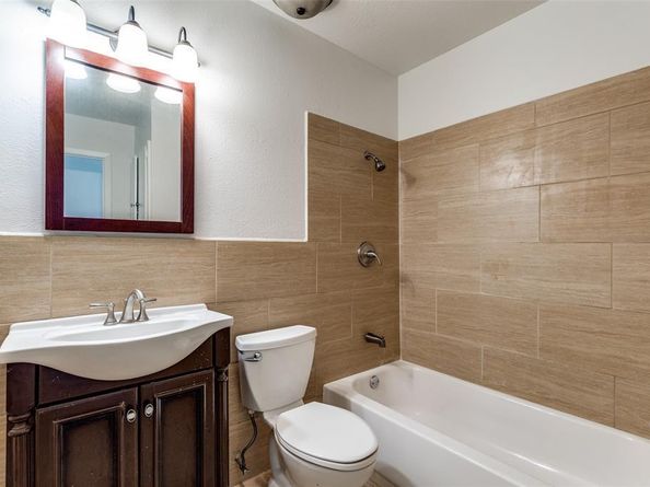 2876  Joanna Drive , Farmers Branch Texas 75234