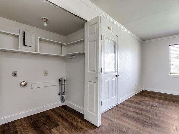 2876  Joanna Drive , Farmers Branch Texas 75234